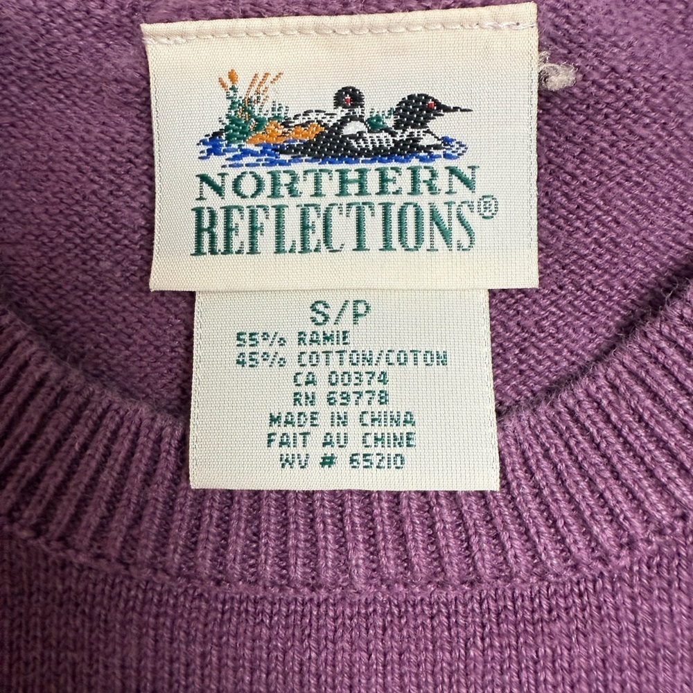 Northern Reflections Purple Floral Embroidered Short Sleeve Sweater SP - Picture 4 of 5